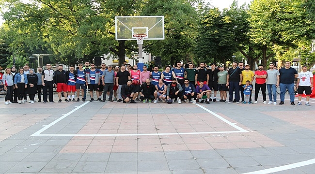 3x3 Sokak Basketbolu başladı